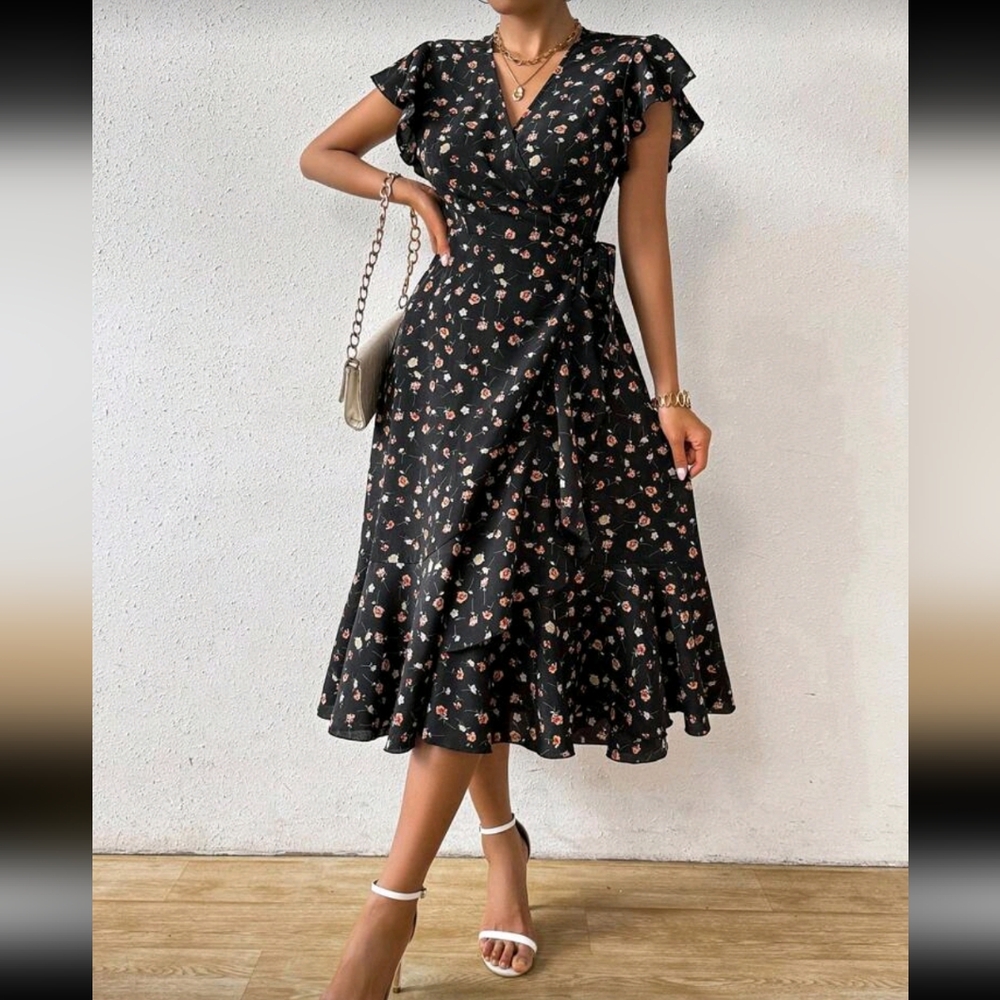 Floral Wrap Dress in Black